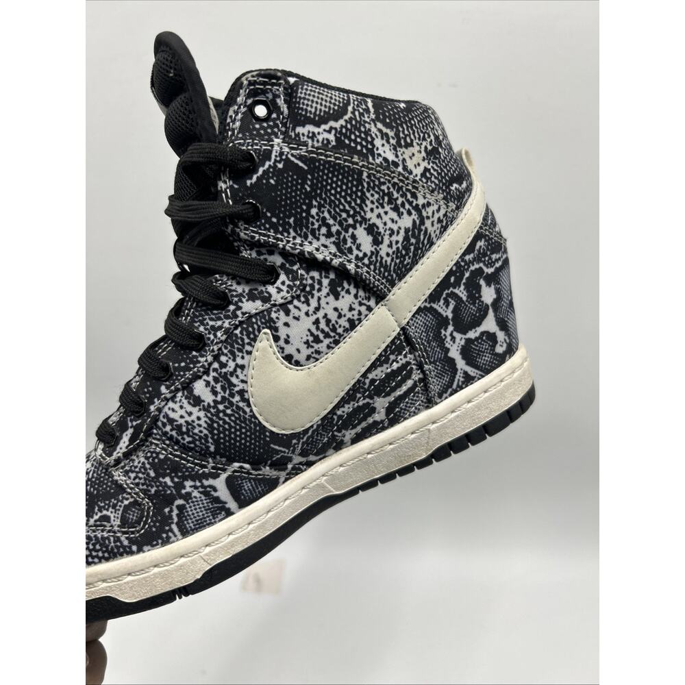 Nike Dunk Sky Hi High Print Hidden Wedge Heel Snake Skin Pure Platinum Size 6.5 View 6